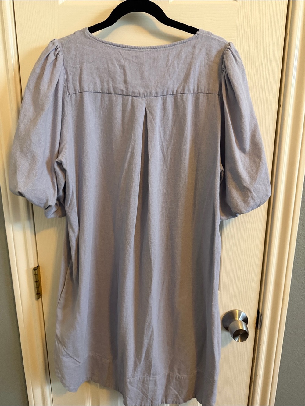 For Cynthia Lavender V-Neck Midi Dress with Puff Sleeves - Picture 7 of 8